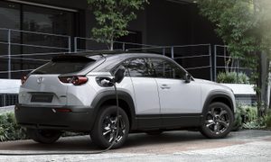 Por qué el eléctrico de Mazda MX-30 tiene tan poca independencia