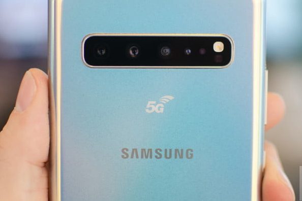 Primer plano del conjunto de cámaras del Galaxy S10 5G