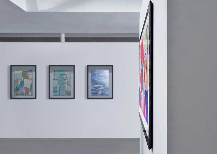 Pantalla LG GX Gallery sobre una pared