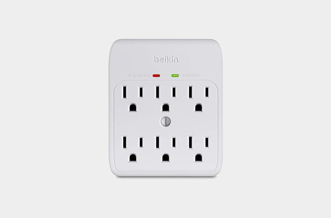 Belkin 6-Outlet SurgeMaster Wall Mount