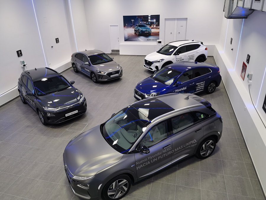 cinco autos electrificados, en la tienda Eco Store Hyundai