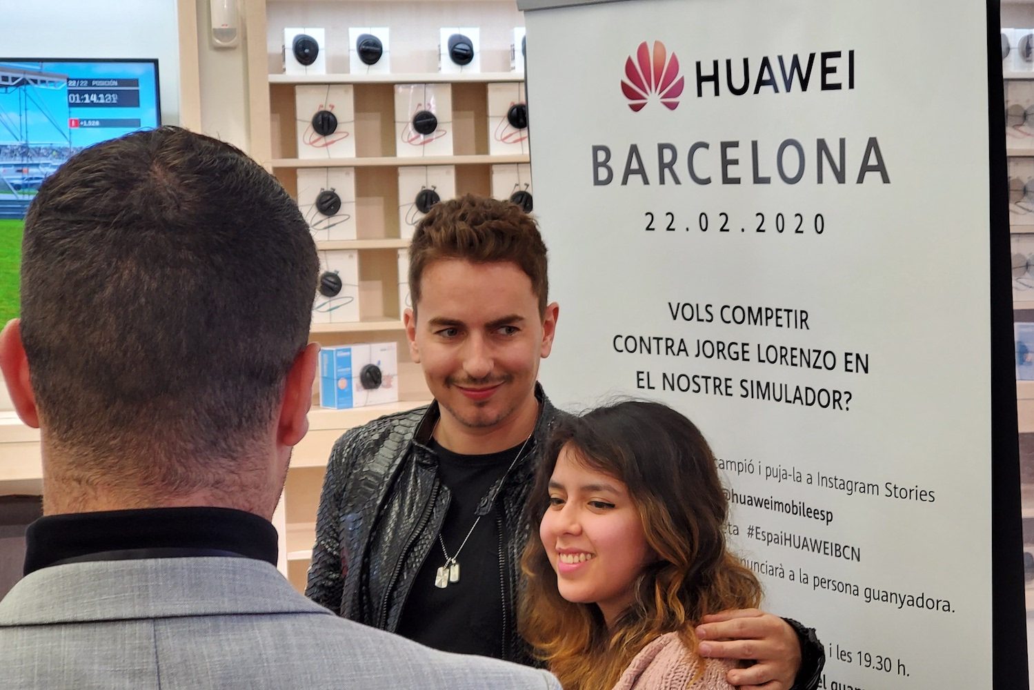 Jorge Lorenzo en la inauguración del Espai Huawei en Barcelona