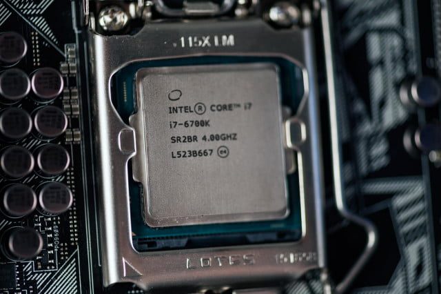 Qué es overclock. Procesador Intel i7 instalado en tarjeta principal