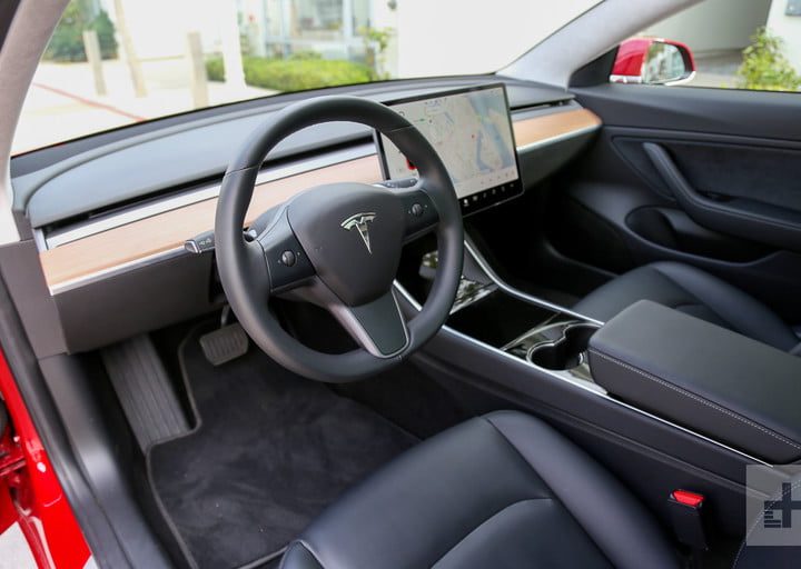 Panel Tesla Model 3
