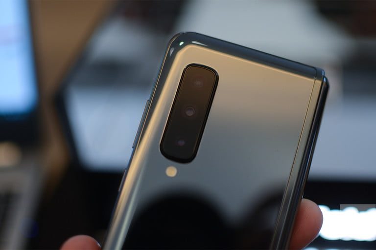 Galaxy Fold en las manos