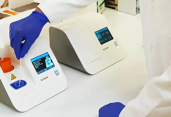 Sistema clinico ID NOW Abbott 