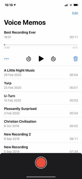 Pantallas de iPhone preparando nota de voz para enviarla