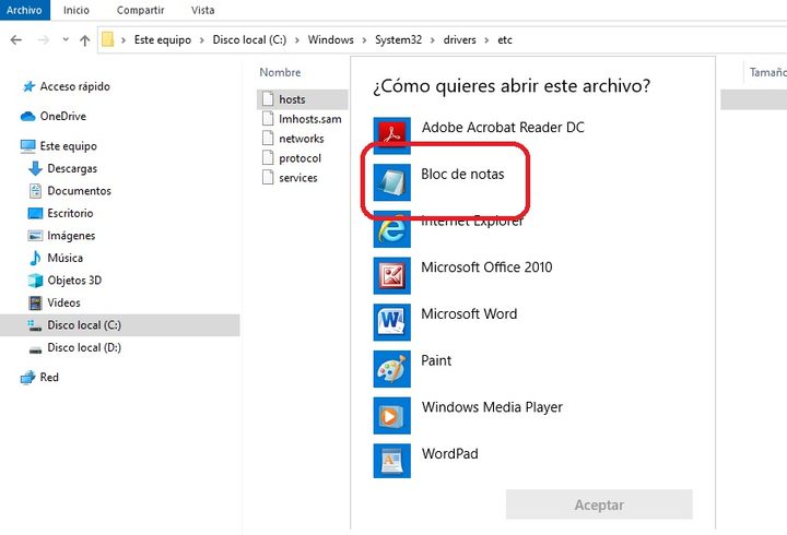 Pantalla de Windows 10 abriendo archivo Hosts