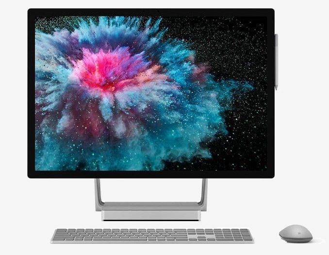 Surface Studio 2 con una explosion de colores en pantalla