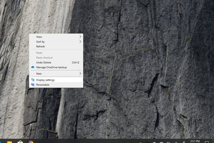 Pantalla principal en Windows para aprender a cómo configurar dos monitores en Windows 10