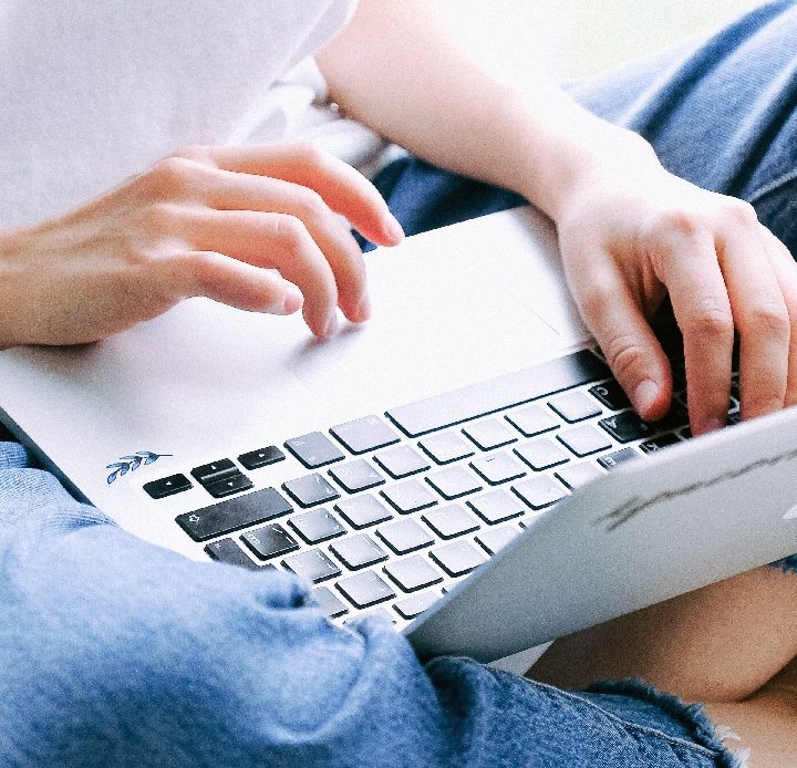 Apple MacBook Pro 14 se retrasará por lo menos hasta 2021