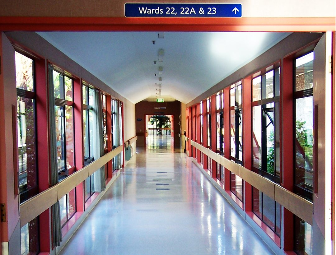 Pasillo de hospital