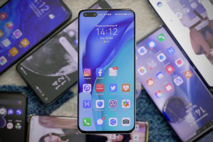pantalla del huawei p40 pro vista desde arriba