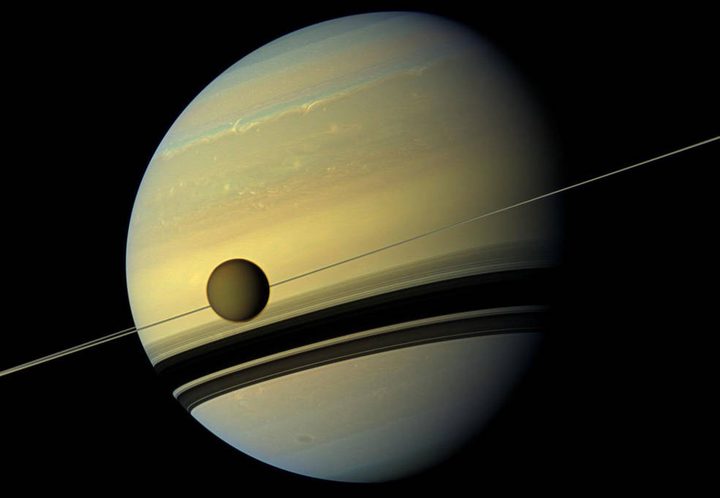 saturno titan