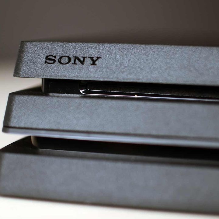 detalle la consola PlayStation 4 Pro