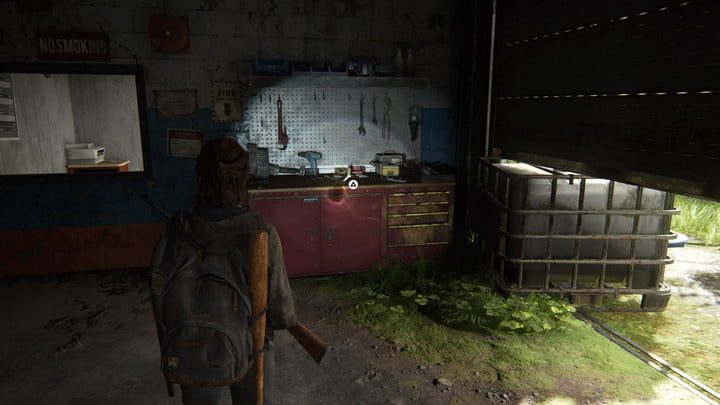 Una mesa de trabajo en The Last of Us Part II