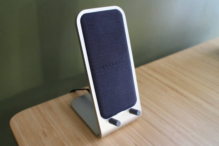 Bezalel Altair, uno de los mejores cargadores inal&aacute;mbricos para el celular 1