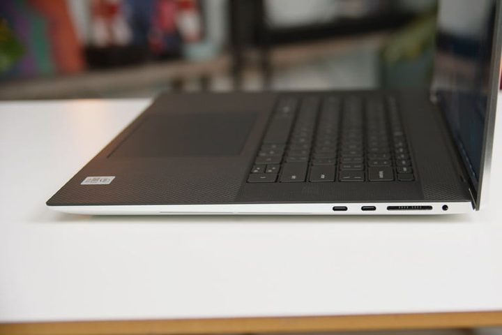 Del XPS 17 para la comparativa entre XPS 15 vs. XPS 17