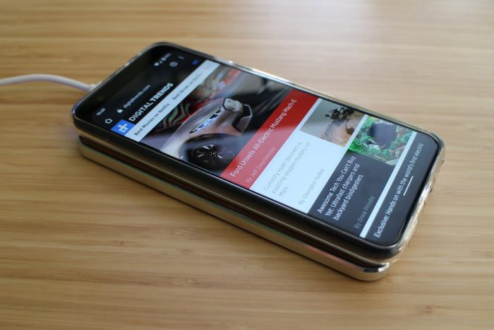 Fuse Chicken Gravity Touch, uno de los mejores cargadores inal&aacute;mbricos para el celular 2