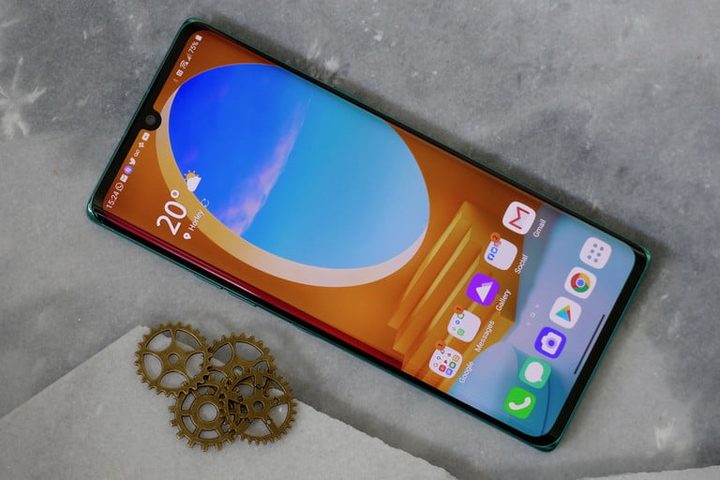 pantalla del LG Velvet