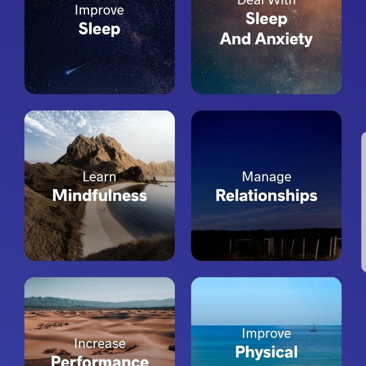Captura de pantalla de la aplicación Meditopia, que muestra una selección de diferentes objetivos como aprender a prestar atención, mejorar el sueño, etc.
