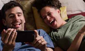 android vs iphone que usuarios son mejor pareja telefono