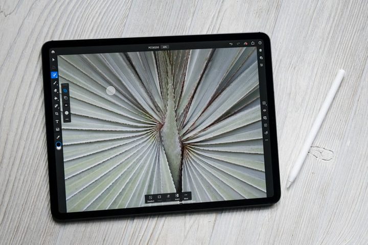 Photoshop para iPad usando un menú lateral 5