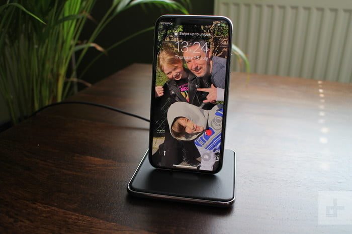 TwelveSouth HiRise Wireless, uno de los mejores cargadores inal&aacute;mbricos para el celular 1