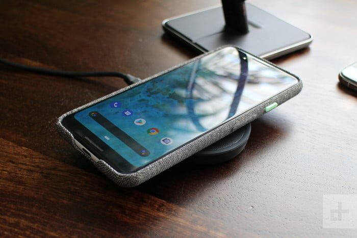 TwelveSouth HiRise Wireless, uno de los mejores cargadores inal&aacute;mbricos para el celular 4