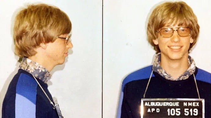 Ficha de arresto de Bill Gates en los 70