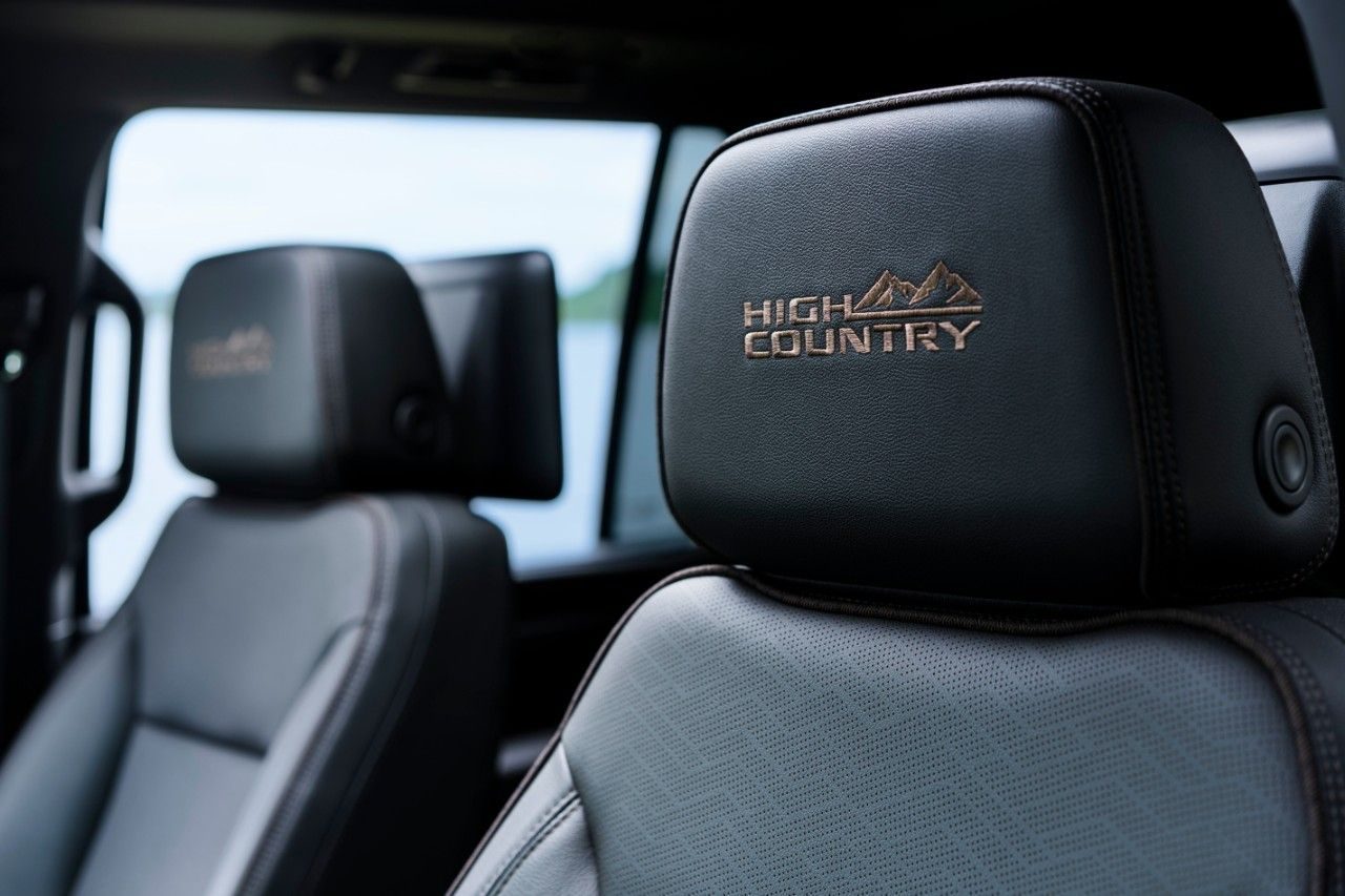 Tahoe High Country 2021 asientos