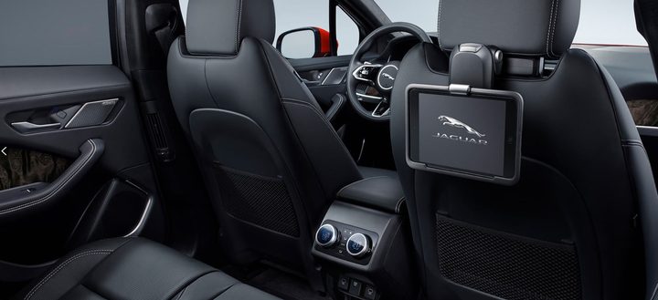 Jaguar I-PaceAudi E-Tron vs. Jaguar I-Pace