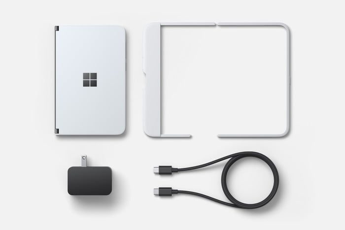 detalles surface duo microsoft accessories 700x467 c