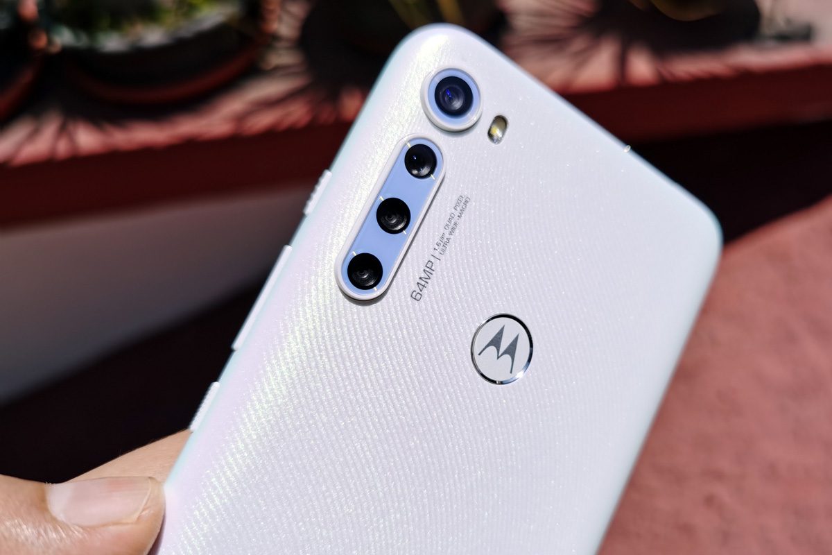 Detalle de la óptica del Motorola One Fusion Plus