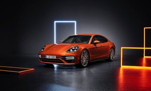 Porsche Panamera 2021