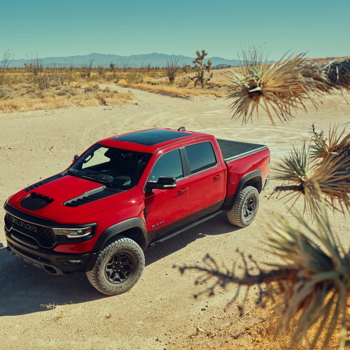 ram lanzamiento camioneta trx 2021 1500 front 3 4