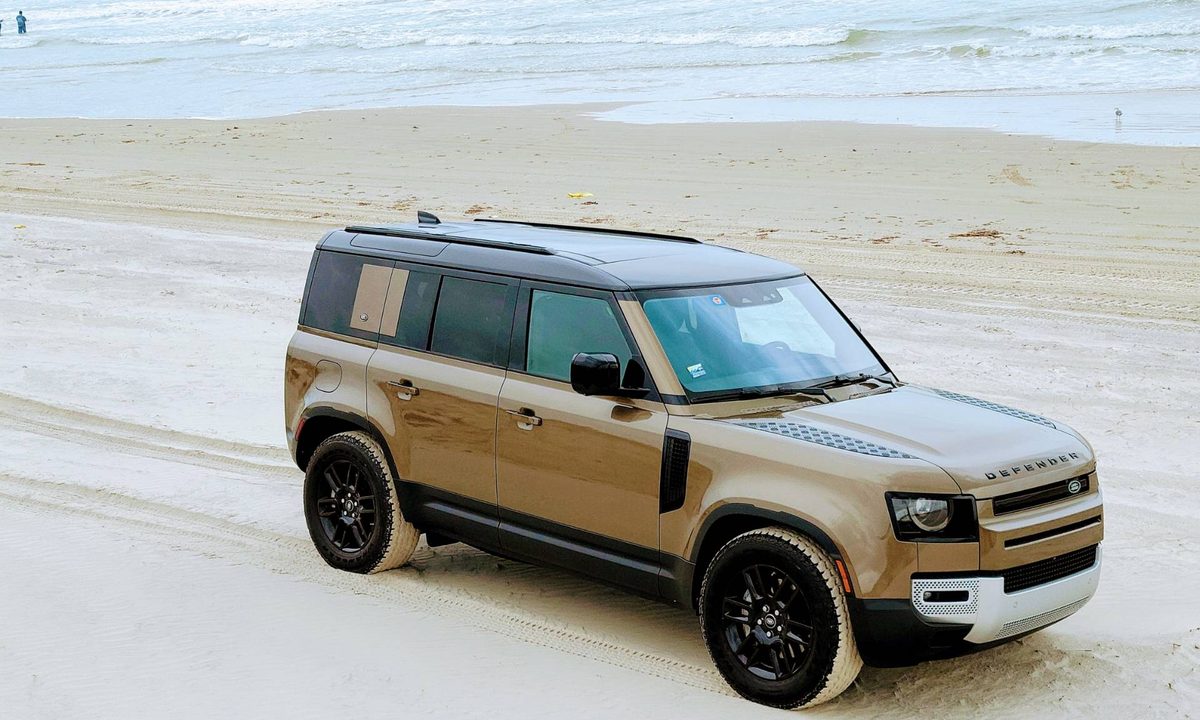revision land rover defender 2020 6