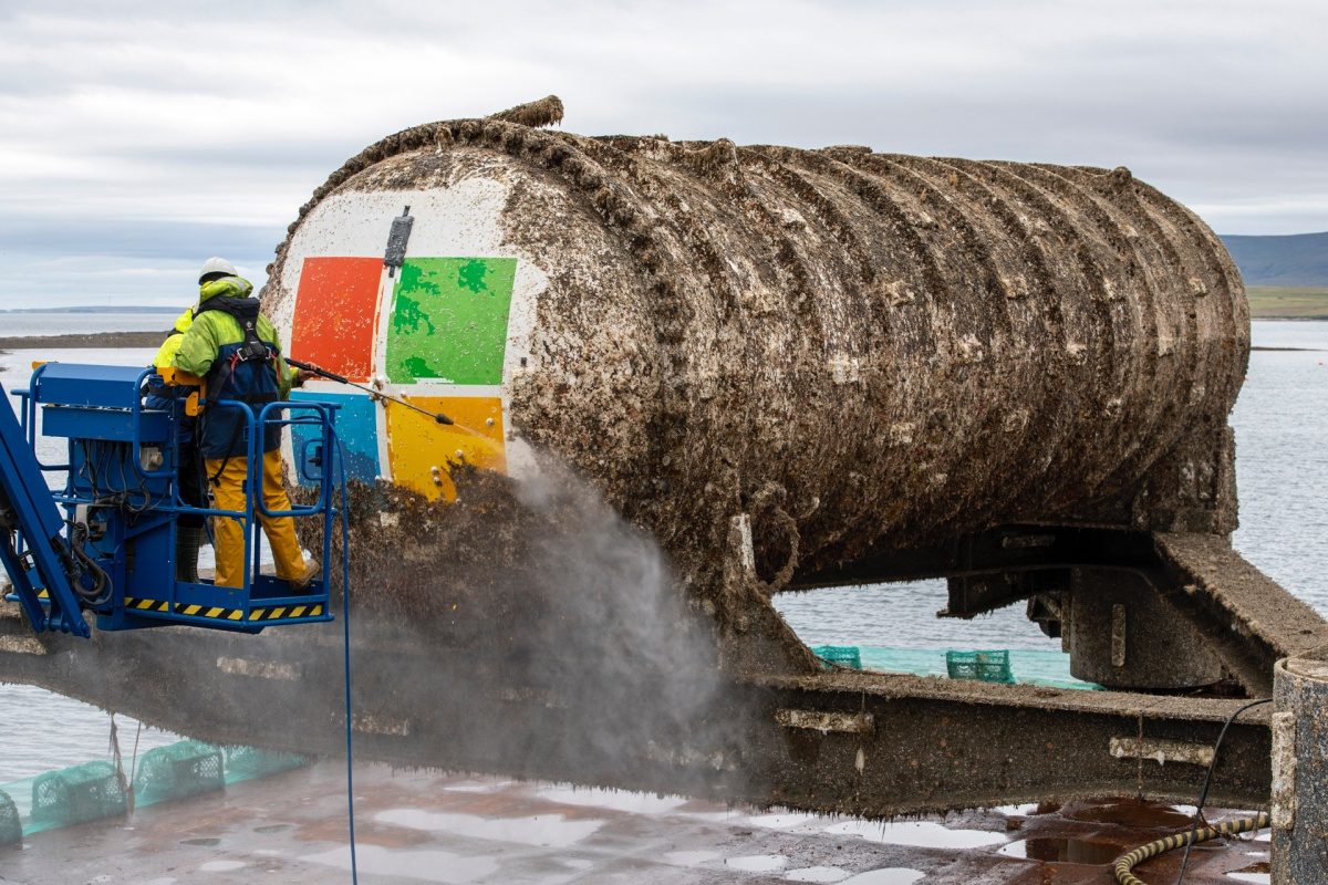 centro datos submarino microsoft eficacia project natick  vessel retrieval stromness orkney tuesday 7th to wednesday 15th of 
