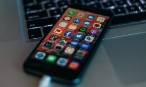 Tips acerca de cómo cargar más rápido el iPhone