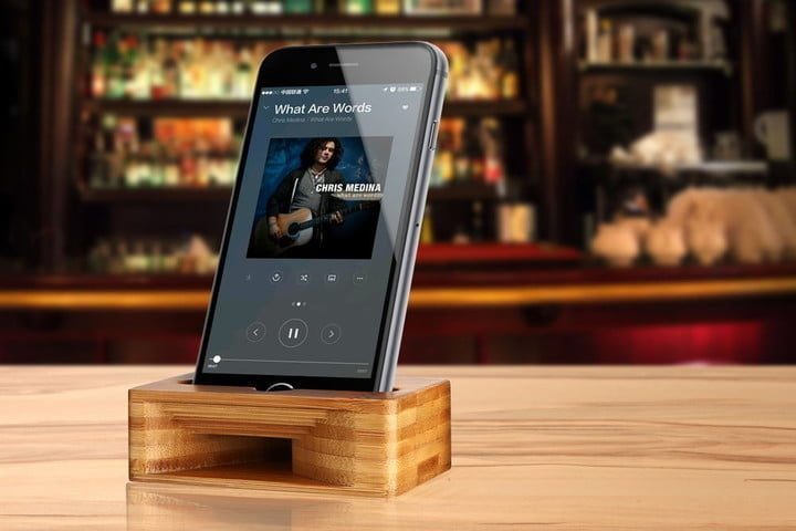 Archeer Bamboo iPhone Dock, uno de los mejores muelles para iPhone