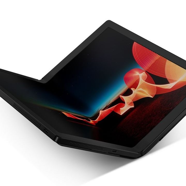 La imagen muestra el nuevo computador plegable de Lenovo.