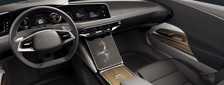 Vista interior del tablero del Lucid Air para comparar al Tesla Model S vs. Lucid Air