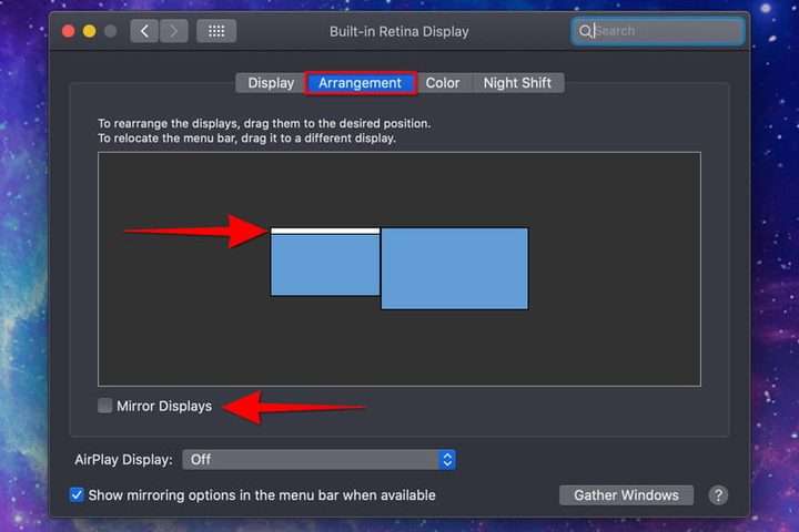 Menú para ordenar la posición de la pantalla principal en macOS para conectar el PC a la TV