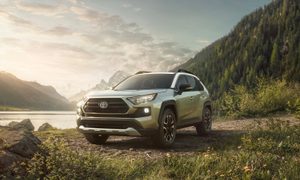 toyota rav4 vs subaru forester comparativa feat
