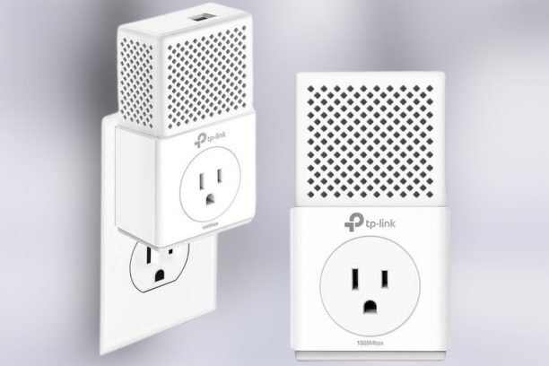 Adaptadores PCL económicos TP-Link TL-PA7010P para entender que es Powerline: internet por red eléctrica