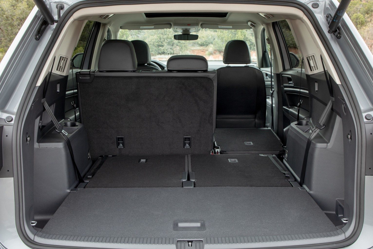 Interior de la parte trasera de la VW Atlas 2021