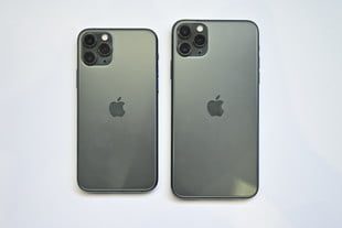 iphone 11 vs pro max apple hands on jc size comparison back 1 310x207