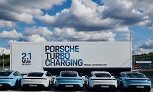 porsche invento recarga movil taycan img 2