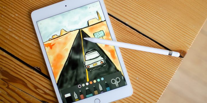 iPäd Mini con Apple Pencil para comparar iPad (2020) vs. iPad Mini 5