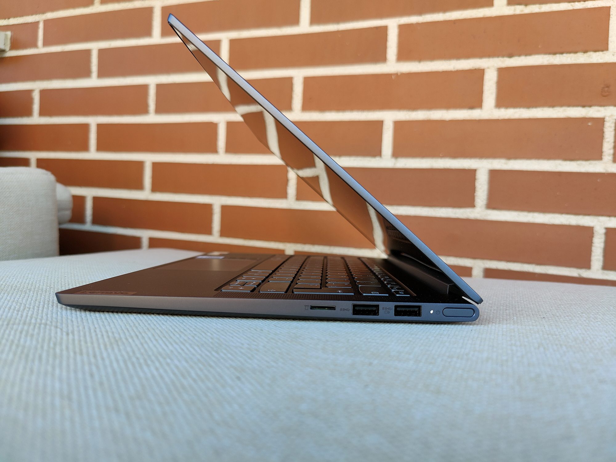 revision lenovo yoga slim 7 12